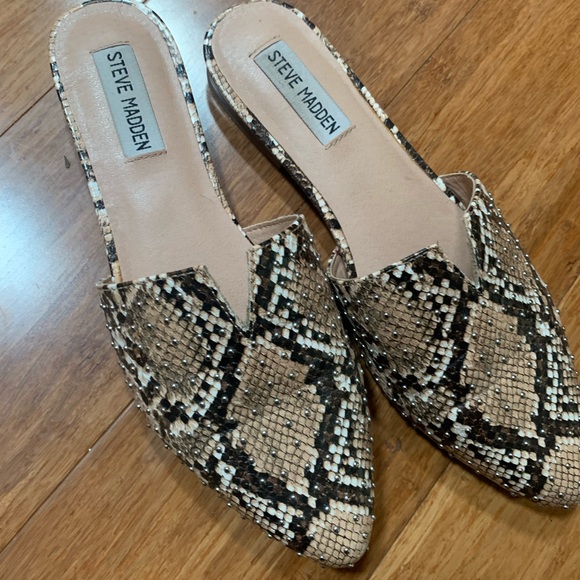 Steve Madden Pointed Toe Slides pointy toe animal print - Picture 1 of 3